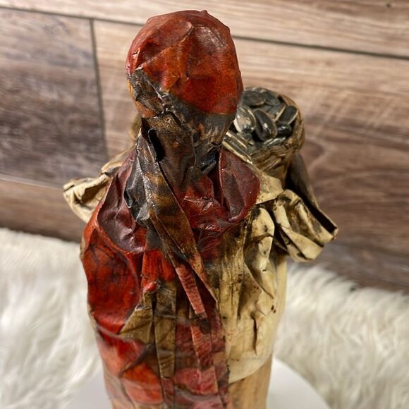 Mexican Handcrafted,Handpainted Wire and Paper Woman, Vintage - Picture 6 of 8